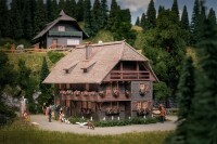 Faller Uhrenmacherhaus mit Figur Jubil&a gallery